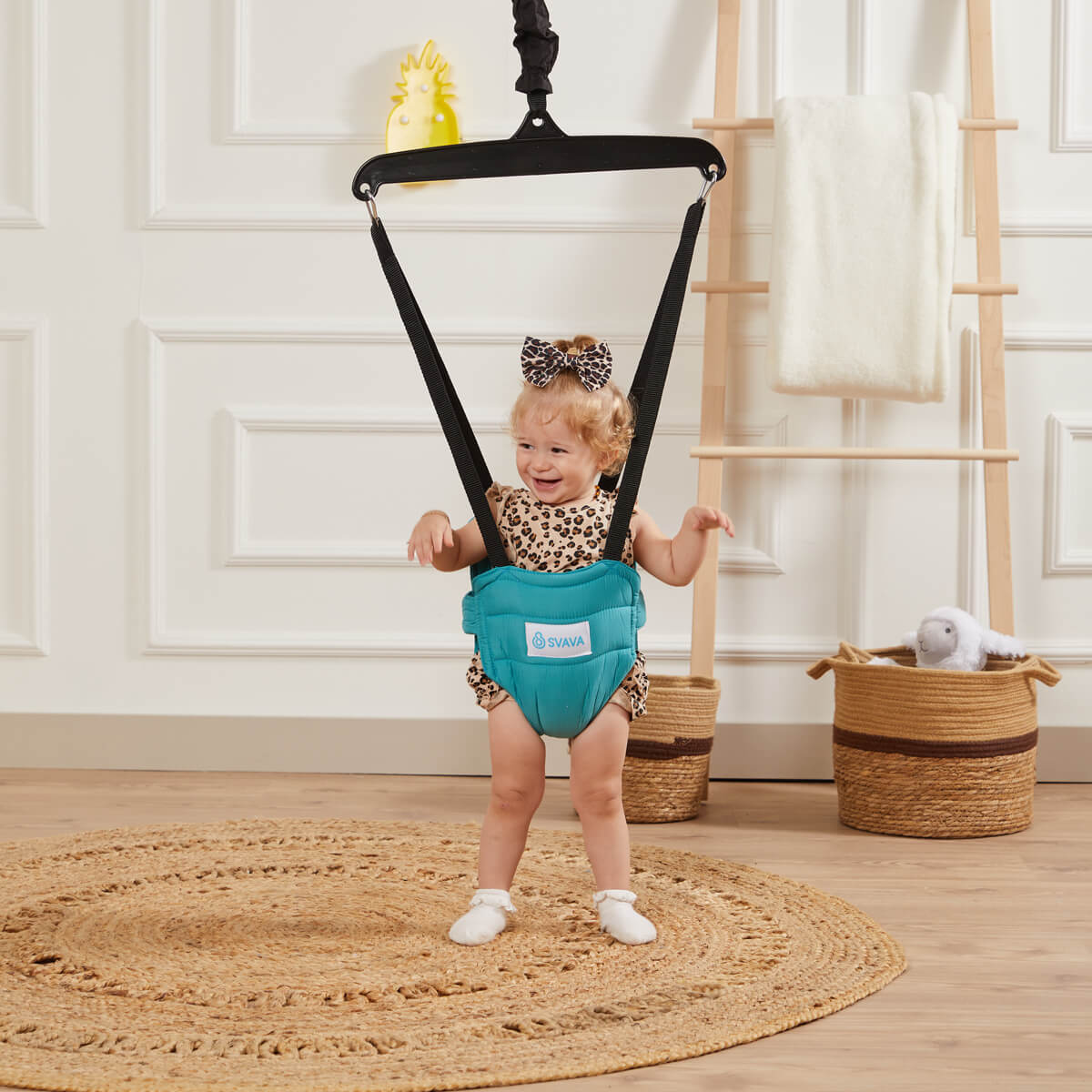 Svava turkuaz bebek hoppala – bebekli kullanım ön görünüm