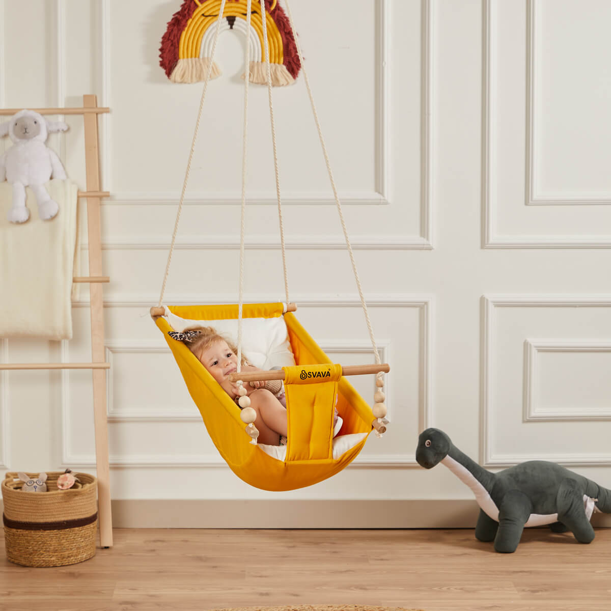 Sarı Svava bebek hamak salıncağı – bebek içinde kullanım örneği